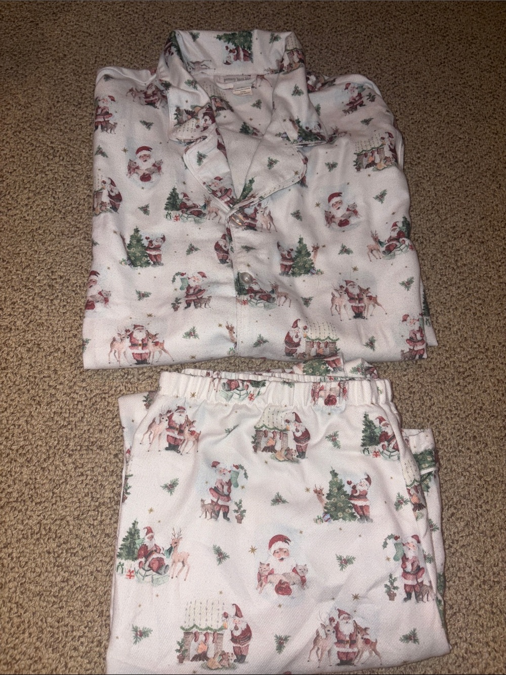 Women’s Pottery Barn Holiday Santa Print Pajama Set - White L